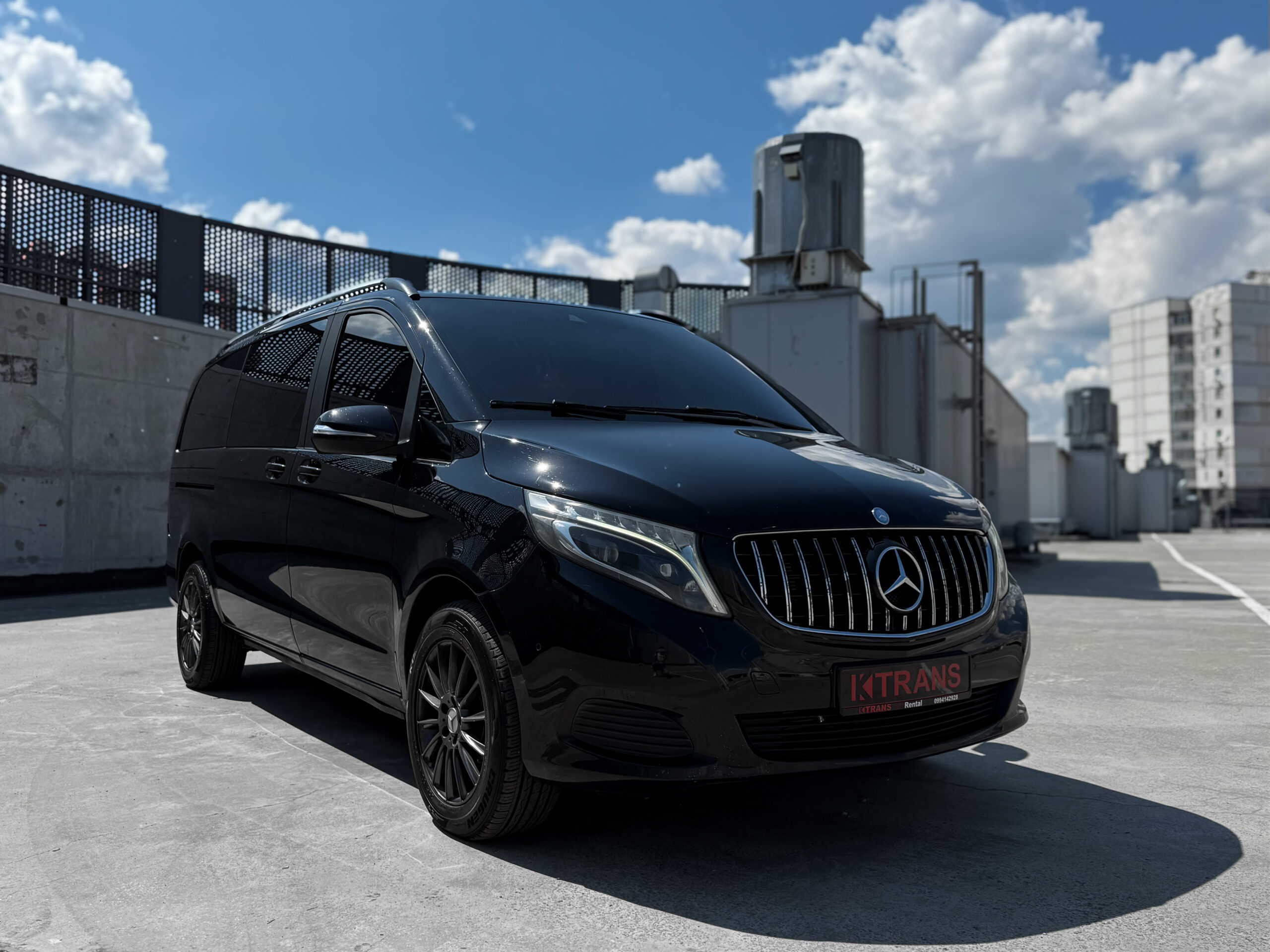 Mercedes-Benz V-250