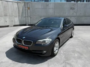 BMW 528