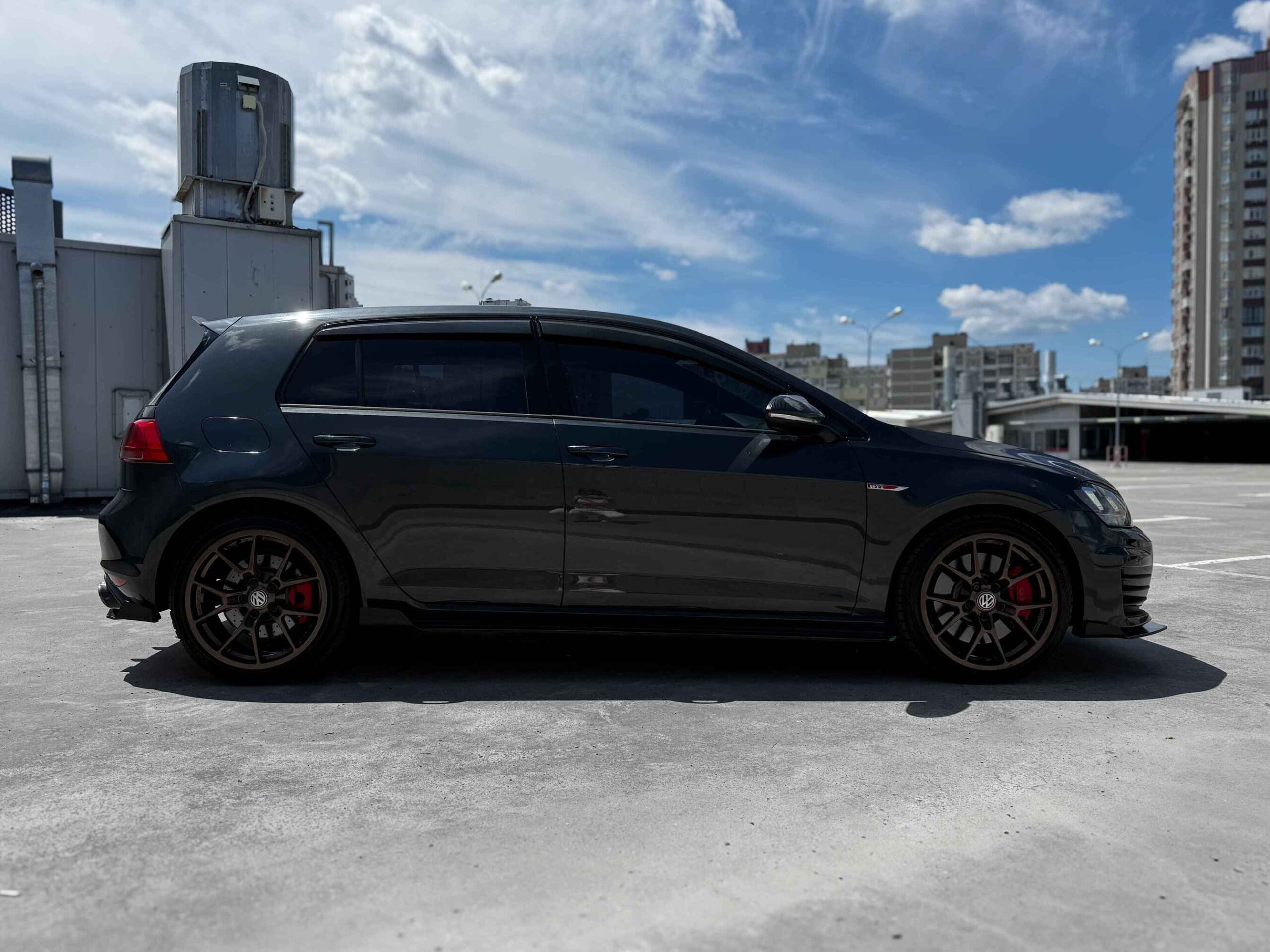 Volkswagen Golf GTI