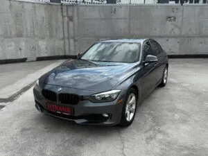 BMW 320i