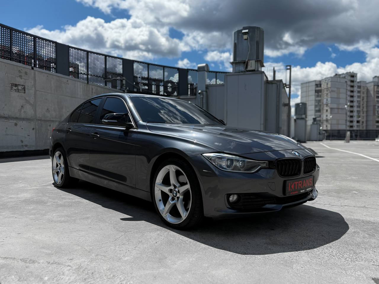 BMW 320