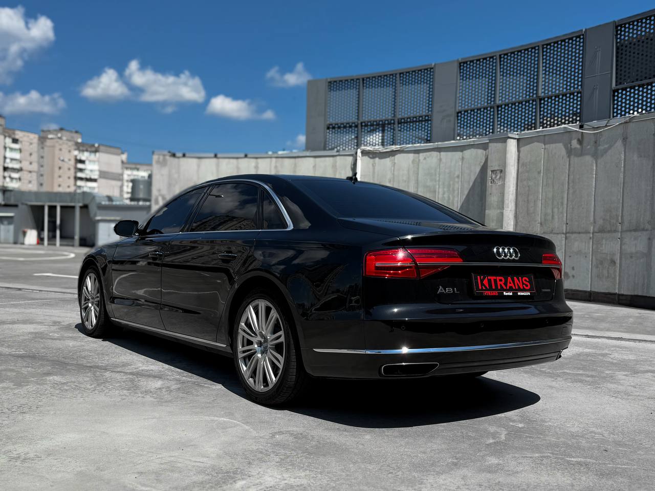 Audi A8