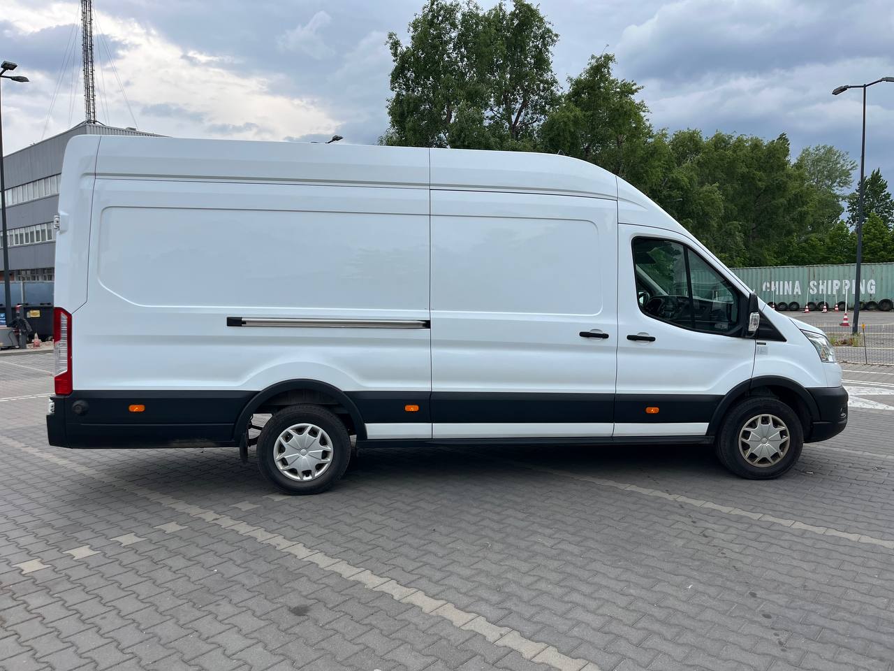 Ford Transit Extra Long